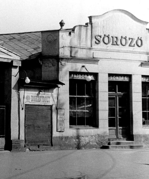 Budapest, Nagycirkusz - Dohánybolt Budapest, Nagycirkusz - Dohánybolt