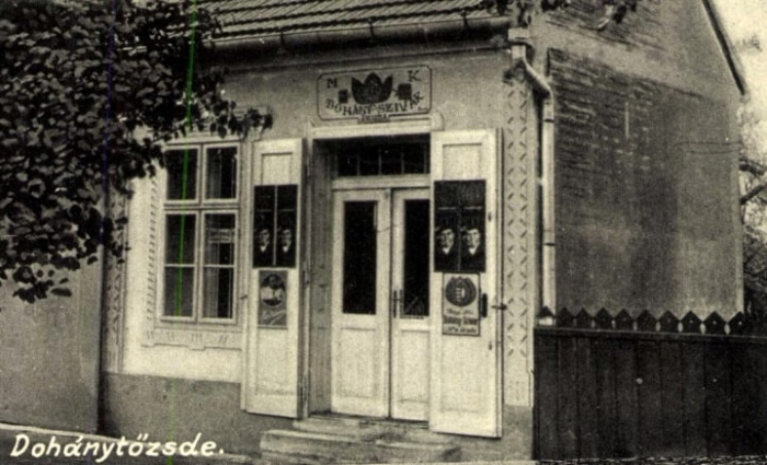 Kiskomárom - Dohánytőzsde
