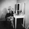 Nő cigarettával, 1938