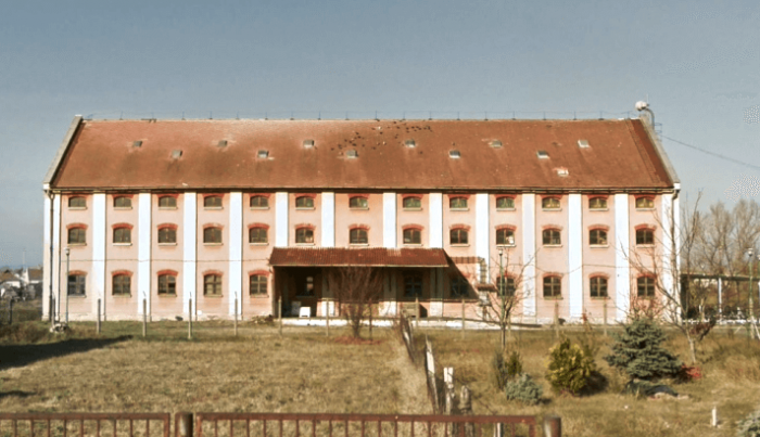 Polgár - Dohánybeváltó Polgár - Dohánybeváltó