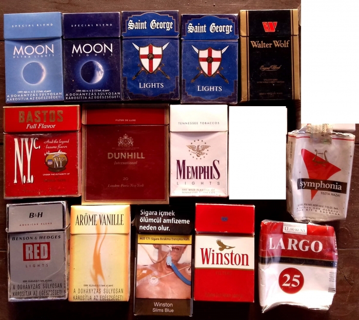 Régi, üres dobozok 23.