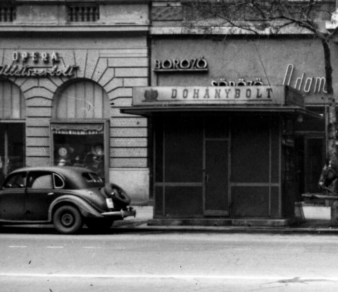 Andrássy út 41. - Dohánybolt
