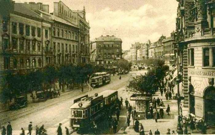 Erzsébet körút  1. - Trafik