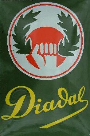 Diadal cigarettapapír és hüvely 08.