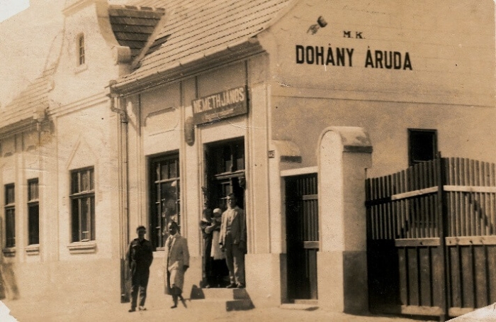 Németh János dohányárudája