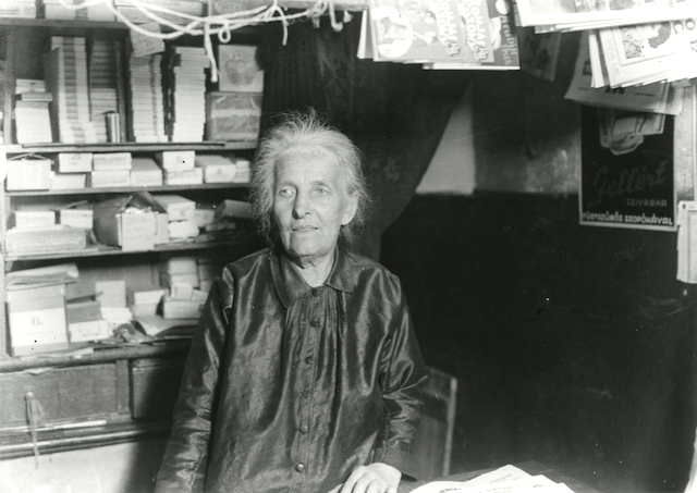 Fő utca 11. - Dohányáruda